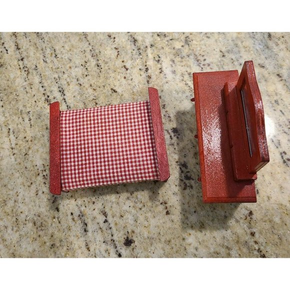 Greenbrier International Doll House Furniture Red Wood Plaid Bed. Mirror Dresser - Picture 6 of 11